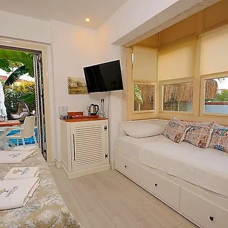 Giritlim Otel *